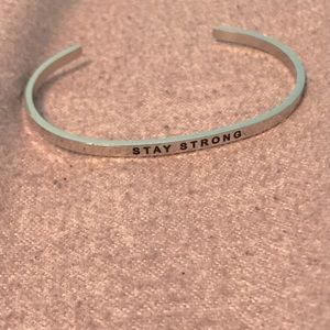 Stay strong bracelet